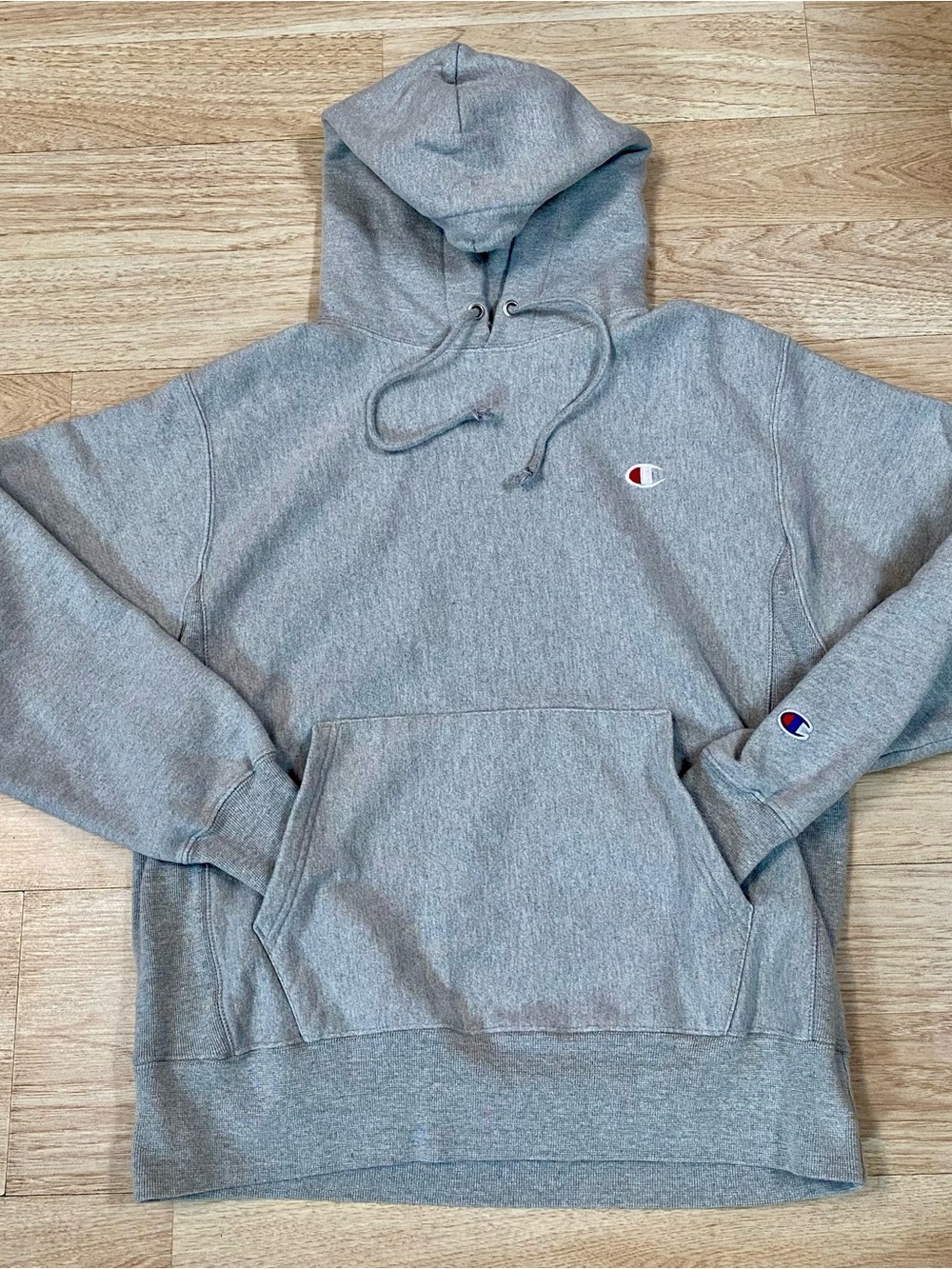 Champion Reverse Weave Hoodie Men’s M Grey Heavyweight Pullover Sweatshirt GF68